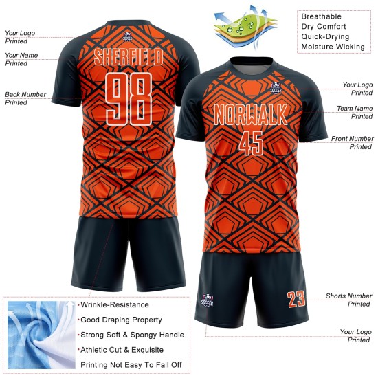 Maillot de football personnalisé à motif géométrique orange, bleu marine et blanc, sublimé Maillot de football personnalisé à motif géométrique orange, bleu marine et blanc, sublimé
