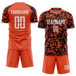 Maillot de football personnalisé par sublimation orange, blanc et noir Maillot de football personnalisé par sublimation orange, blanc et noir